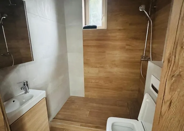 Rodinny Dom S 3 Spalnami *